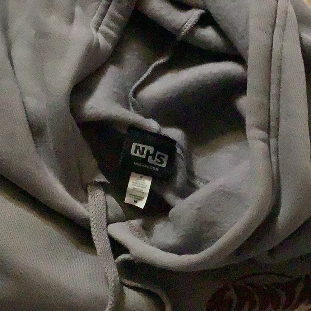 Santa Cruz cropped hoodie - Picture 6 of 6